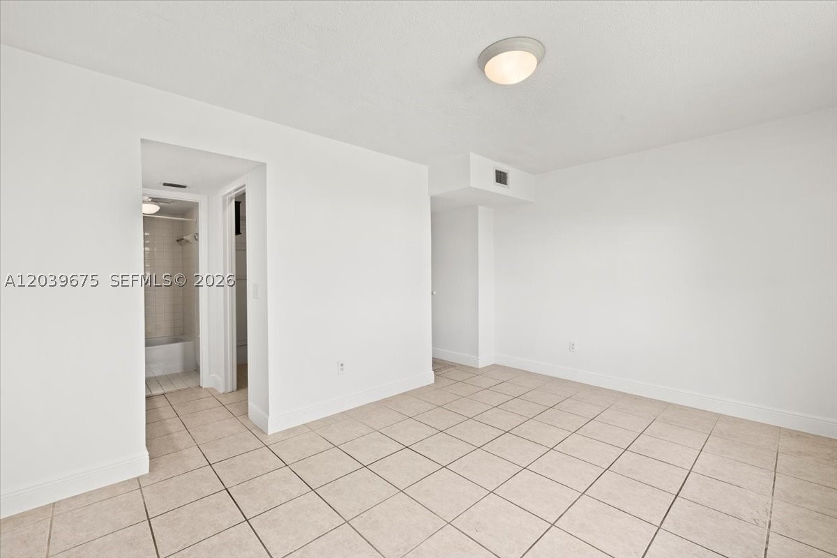 999 Hamilton Dr #999B, Homestead FL 33034