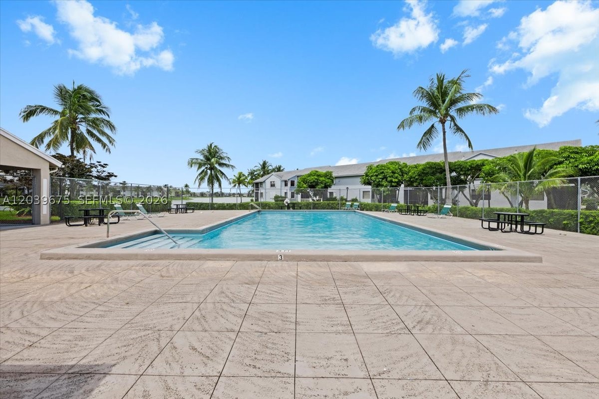 999 Hamilton Dr #999B, Homestead FL 33034