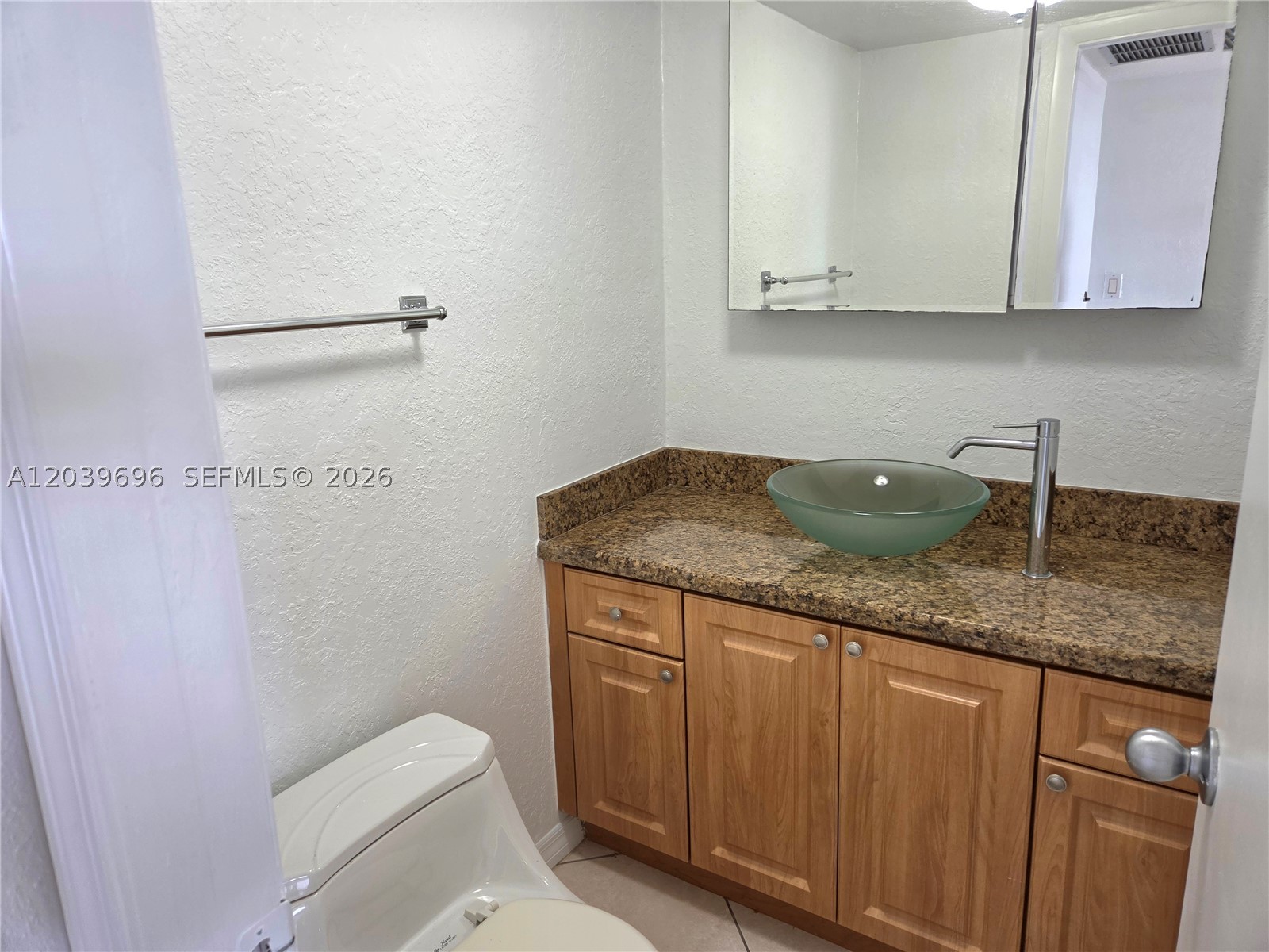 11930 N Bayshore Dr #910, North Miami FL 33181