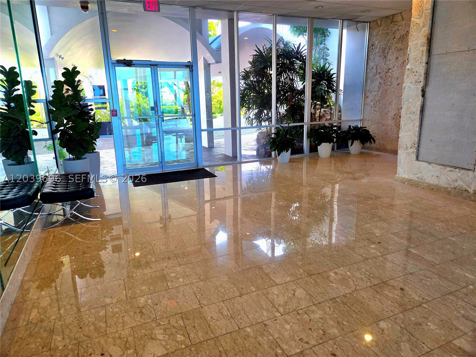 11930 N Bayshore Dr #910, North Miami FL 33181