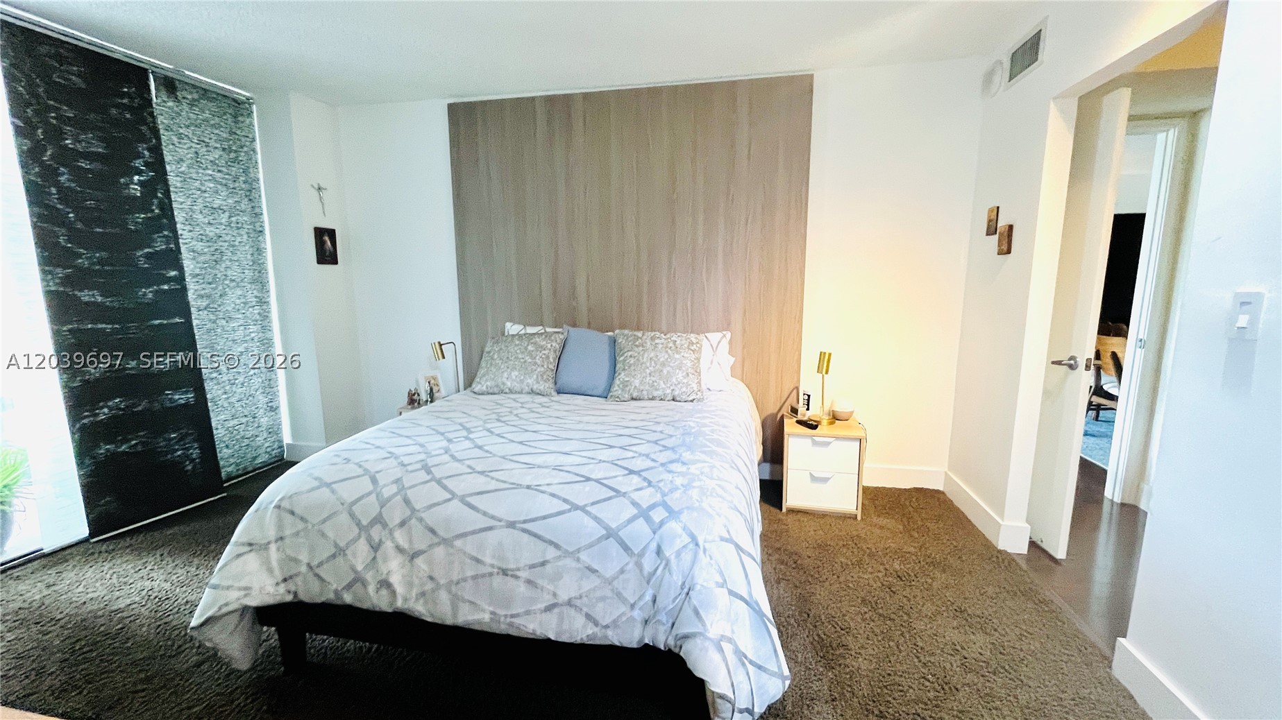 3701 N Country Club Dr #304, Aventura FL 33180