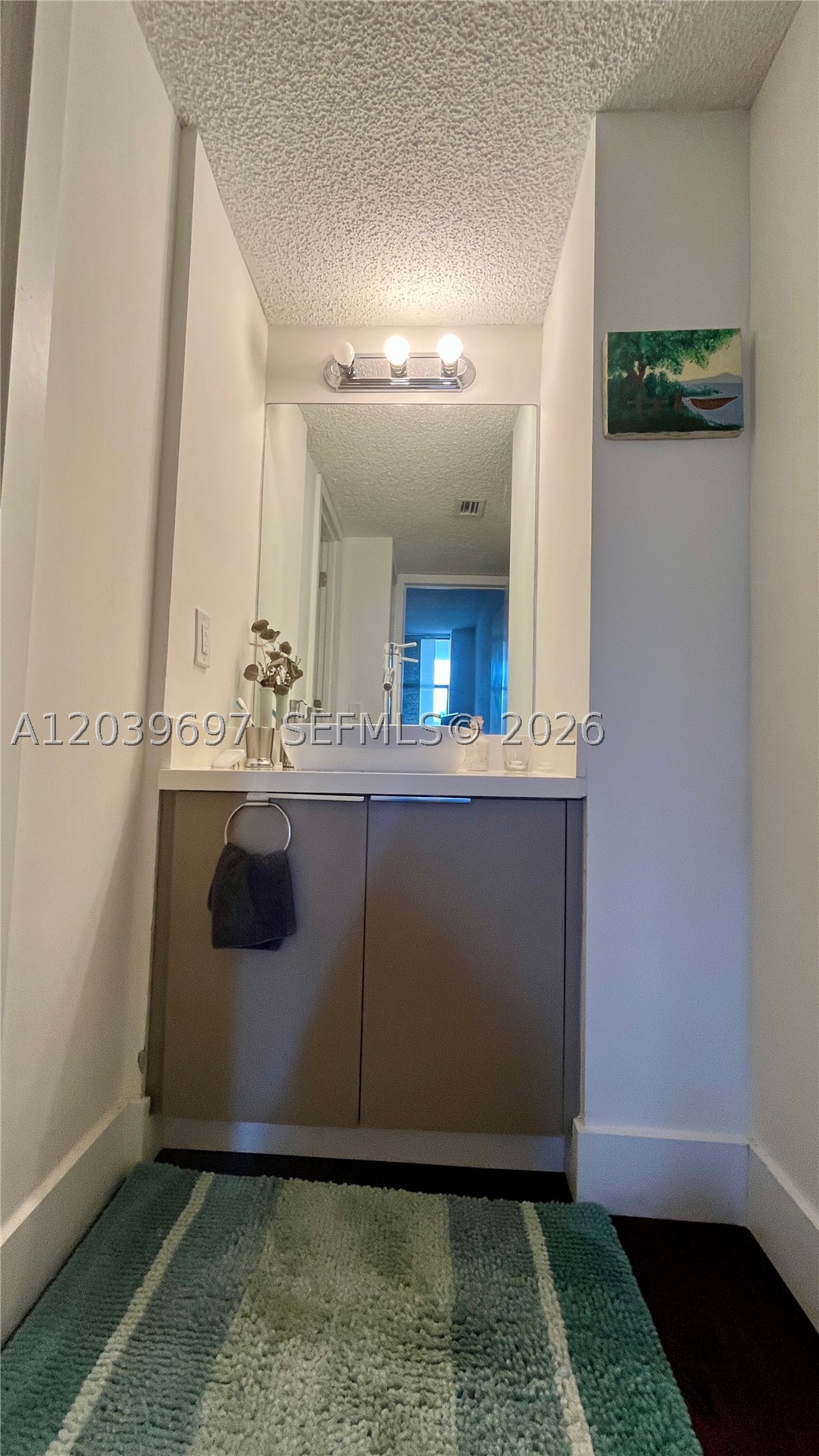 3701 N Country Club Dr #304, Aventura FL 33180