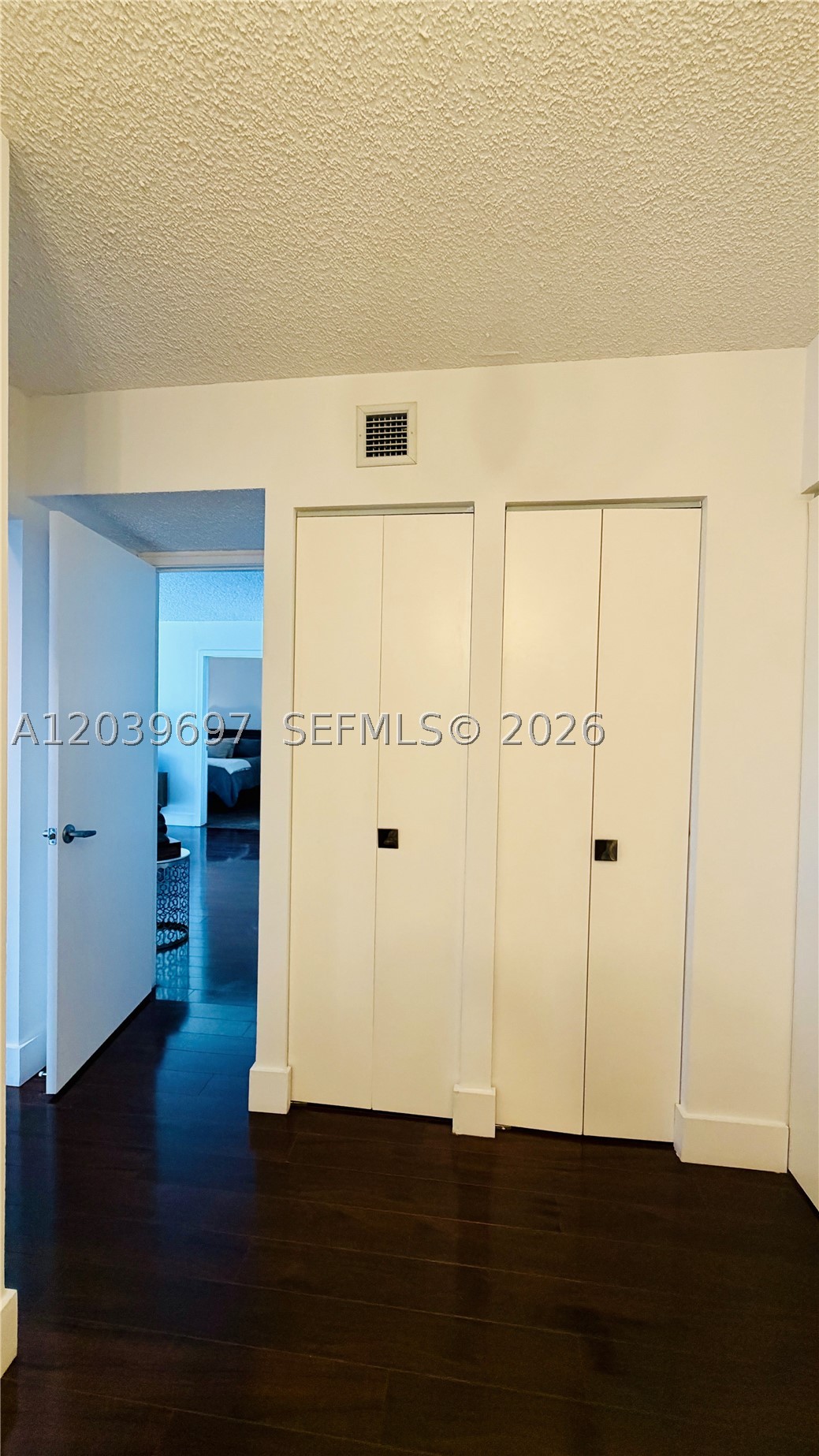 3701 N Country Club Dr #304, Aventura FL 33180