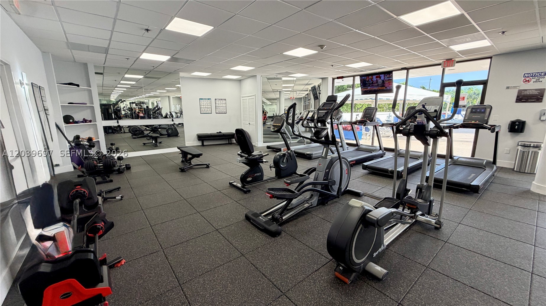 3701 N Country Club Dr #304, Aventura FL 33180