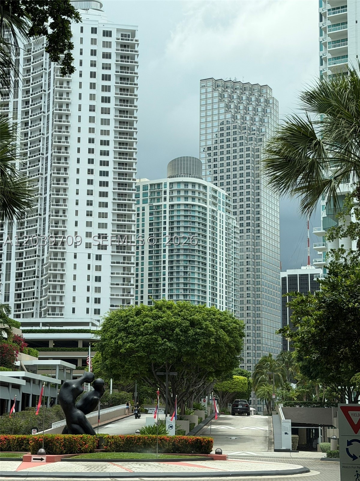 540 Brickell Key Dr #828, Miami FL 33131