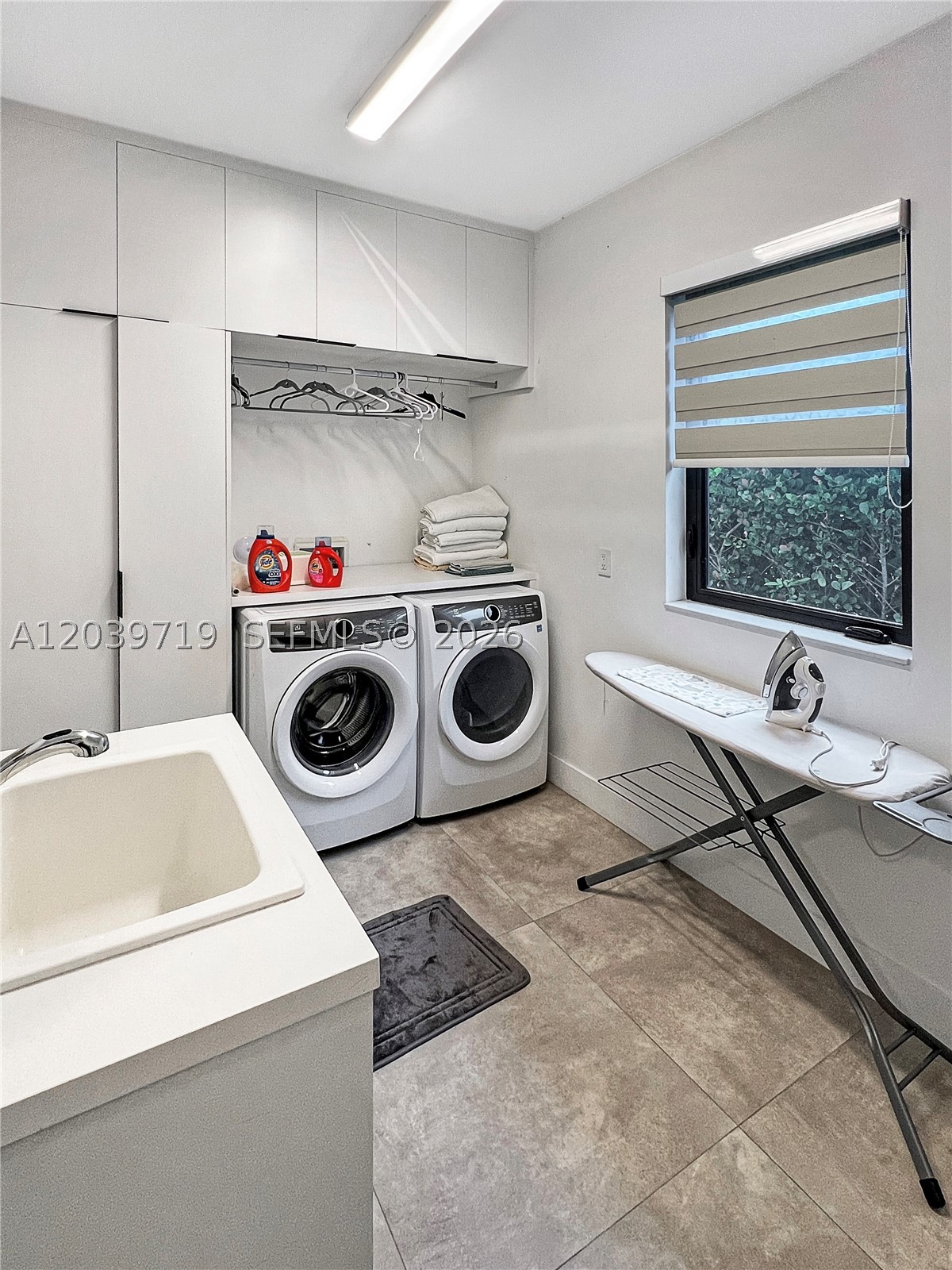 16640 Sunset Way #16640, Weston FL 33326