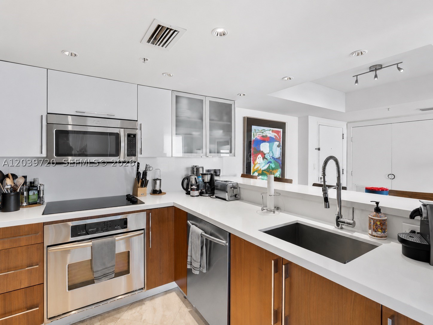 650 West Ave #2110, Miami Beach FL 33139