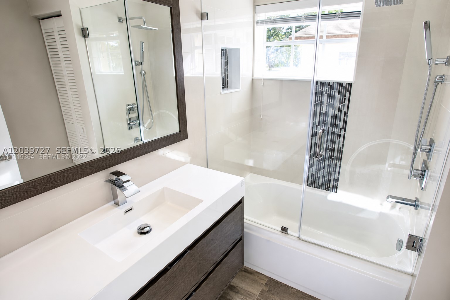 8725 SW 160 St, Palmetto Bay FL 33157