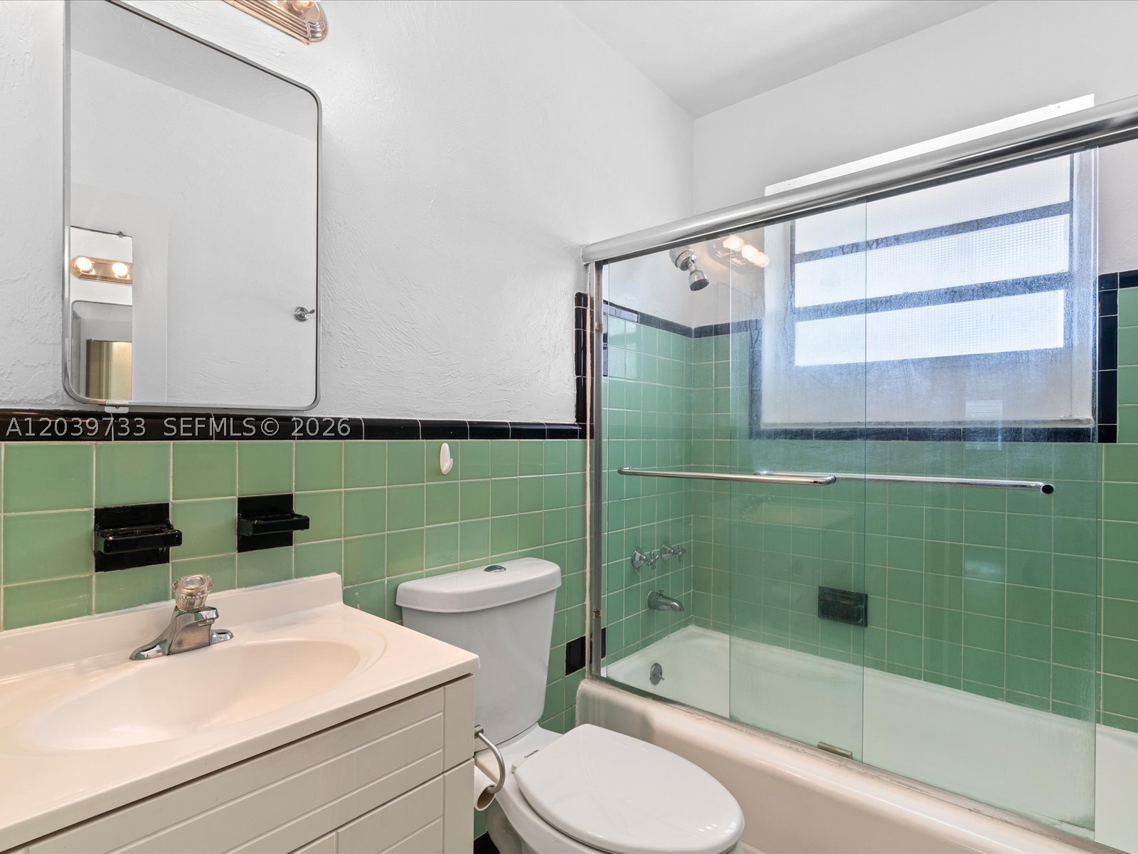 20 Park Dr #9, Bal Harbour FL 33154