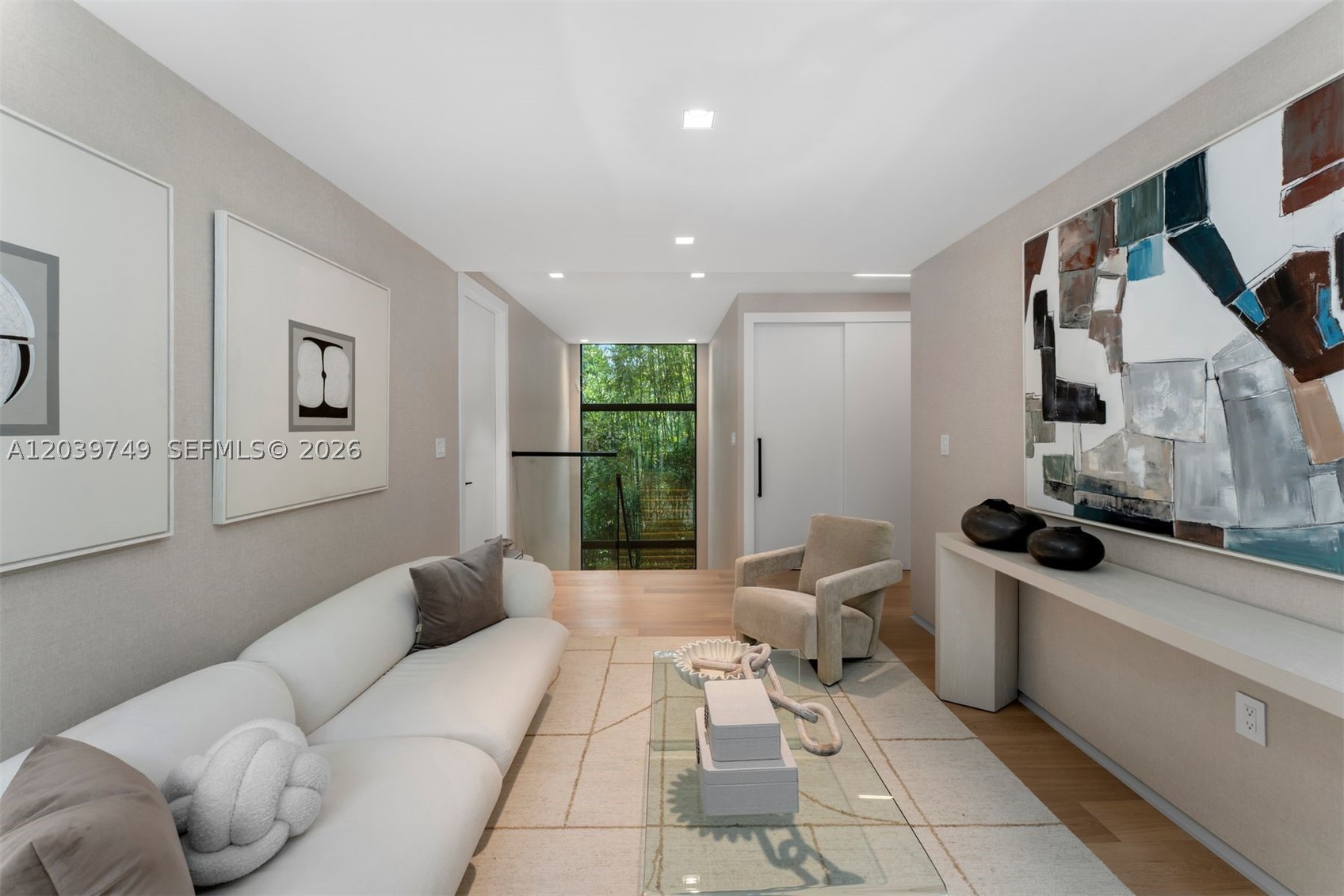 3579 Avocado Ave, Miami FL 33133