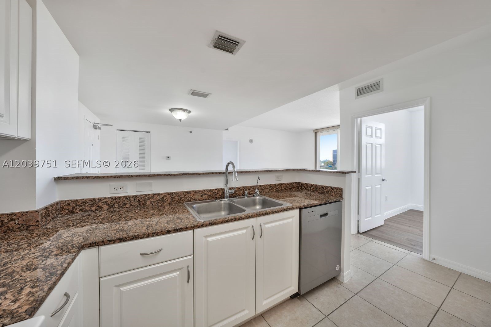 215 SW 42nd Ave #507, Miami FL 33134