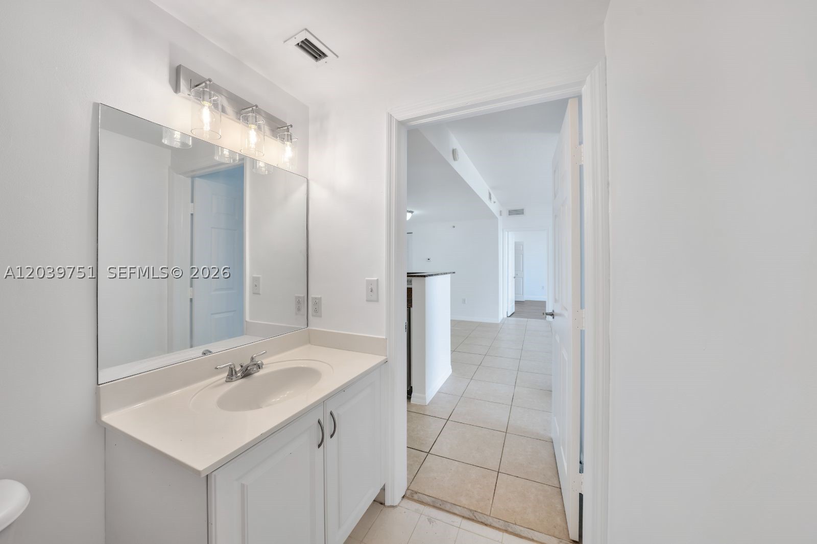 215 SW 42nd Ave #507, Miami FL 33134
