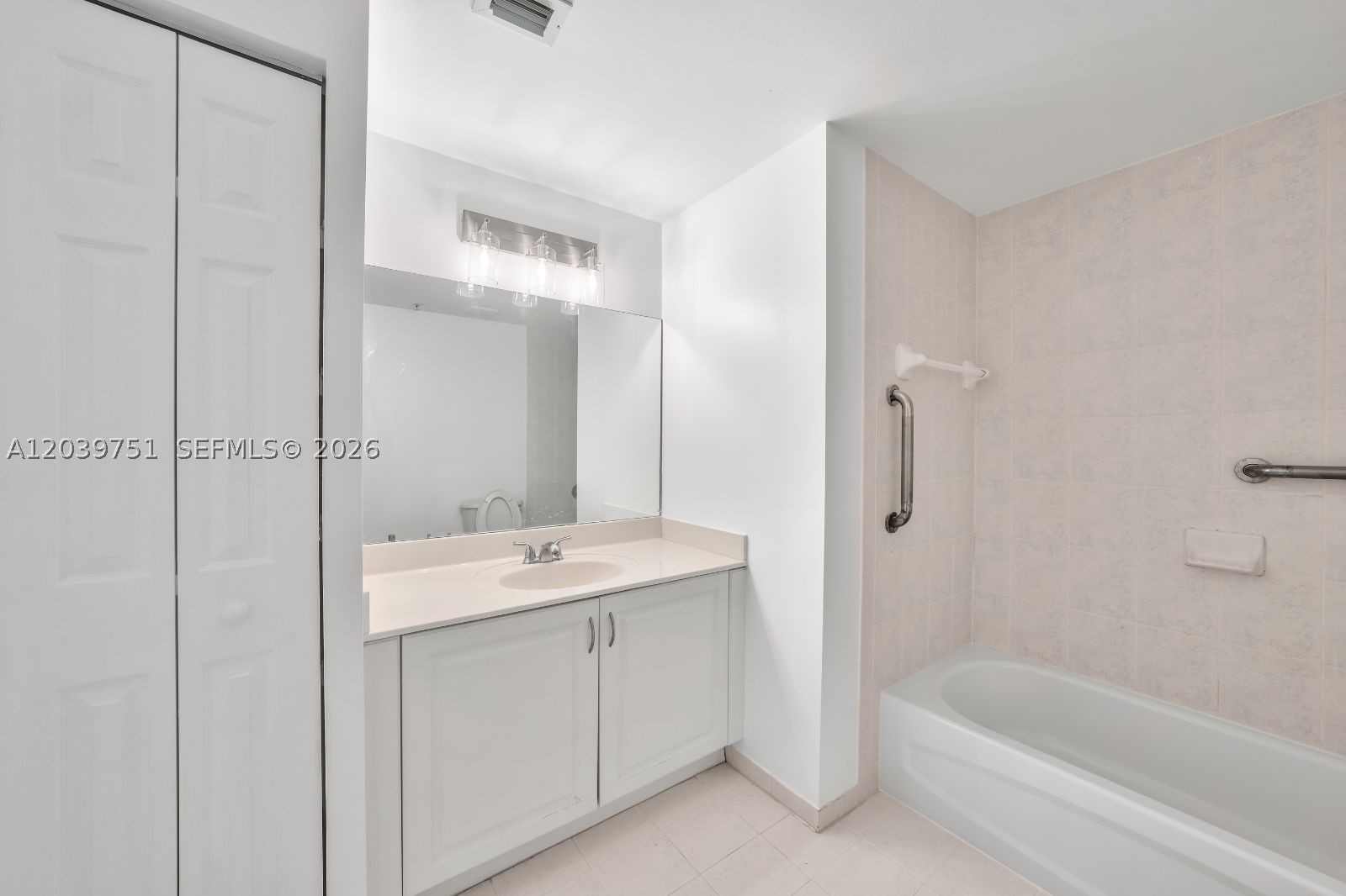 215 SW 42nd Ave #507, Miami FL 33134