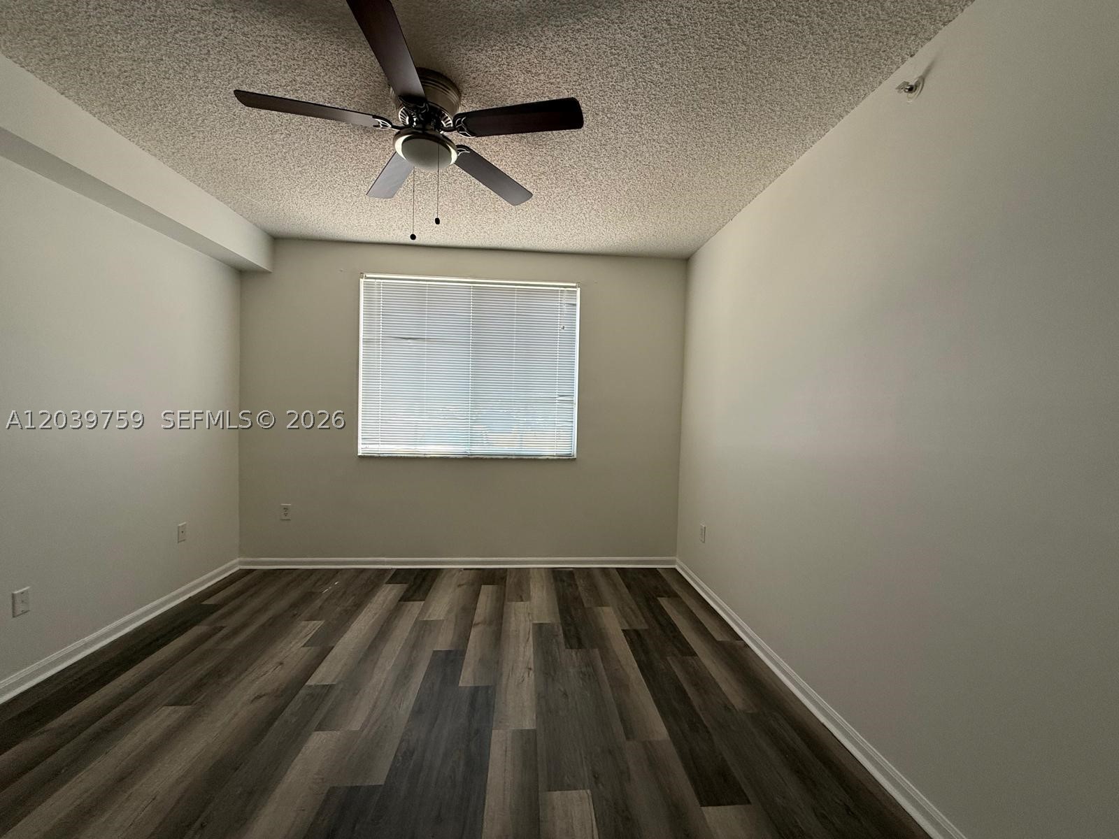 8050 N Nob Hill Rd #105, Tamarac FL 33321