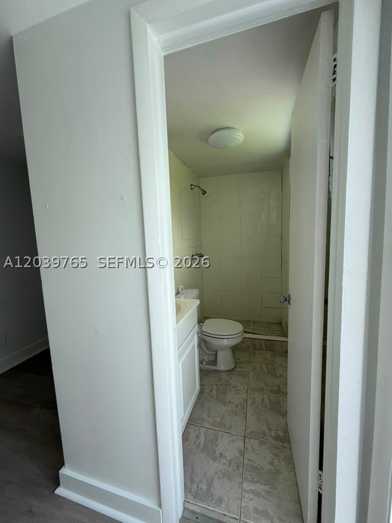 10731 SW 51st Dr, Miami FL 33165