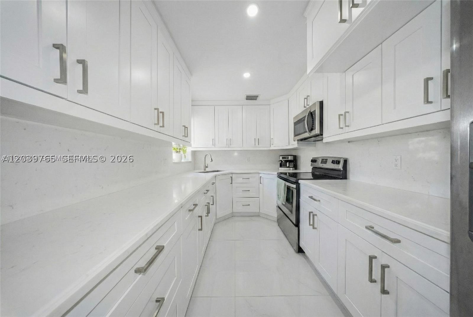 10731 SW 51st Dr, Miami FL 33165