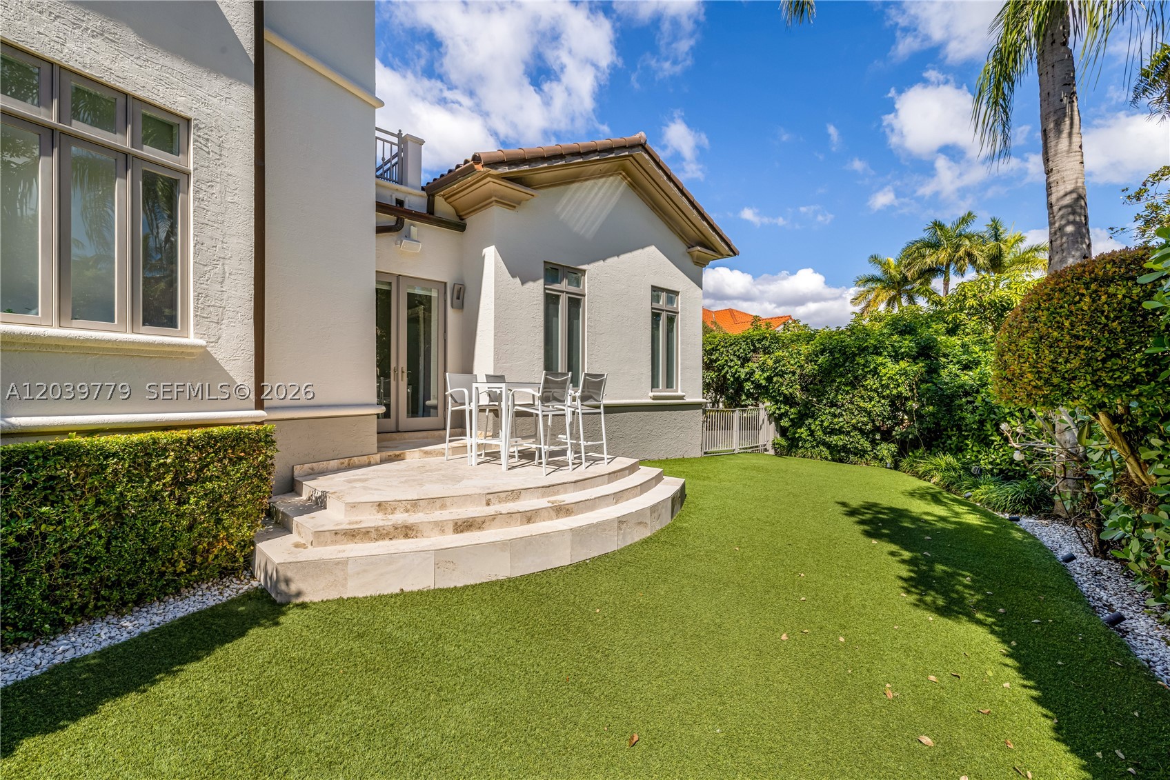 165 Paloma Dr, Coral Gables FL 33143