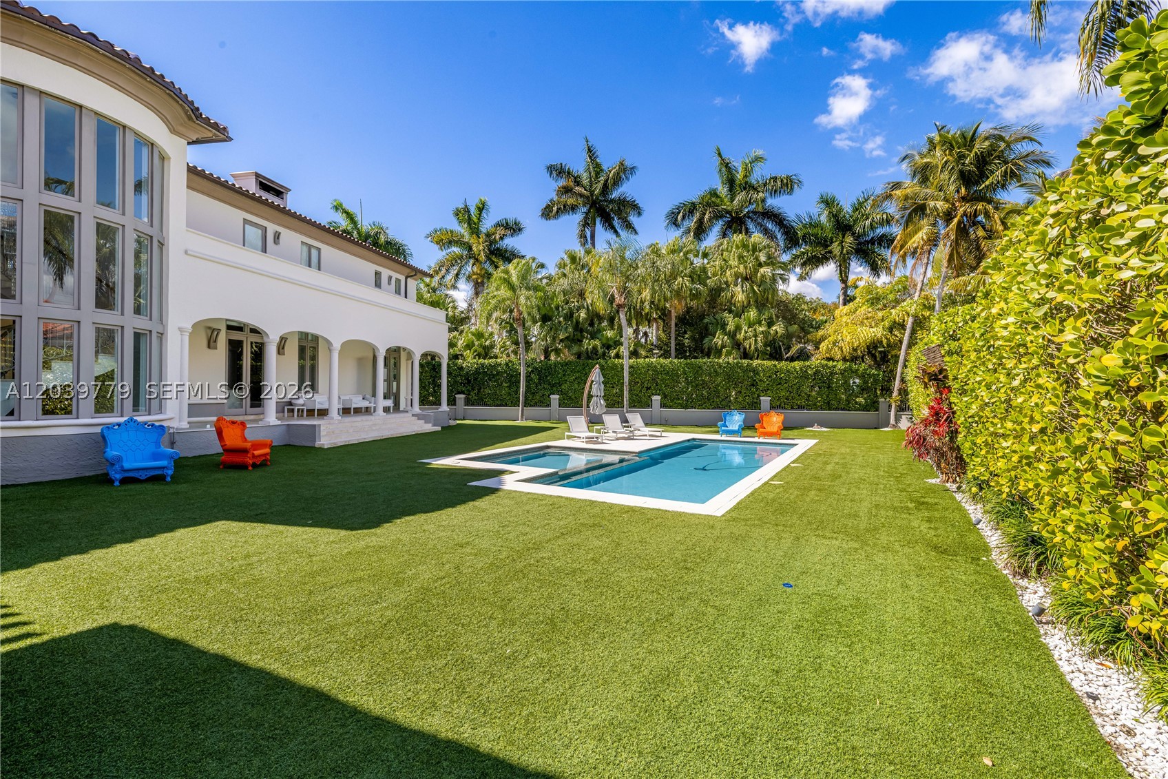 165 Paloma Dr, Coral Gables FL 33143