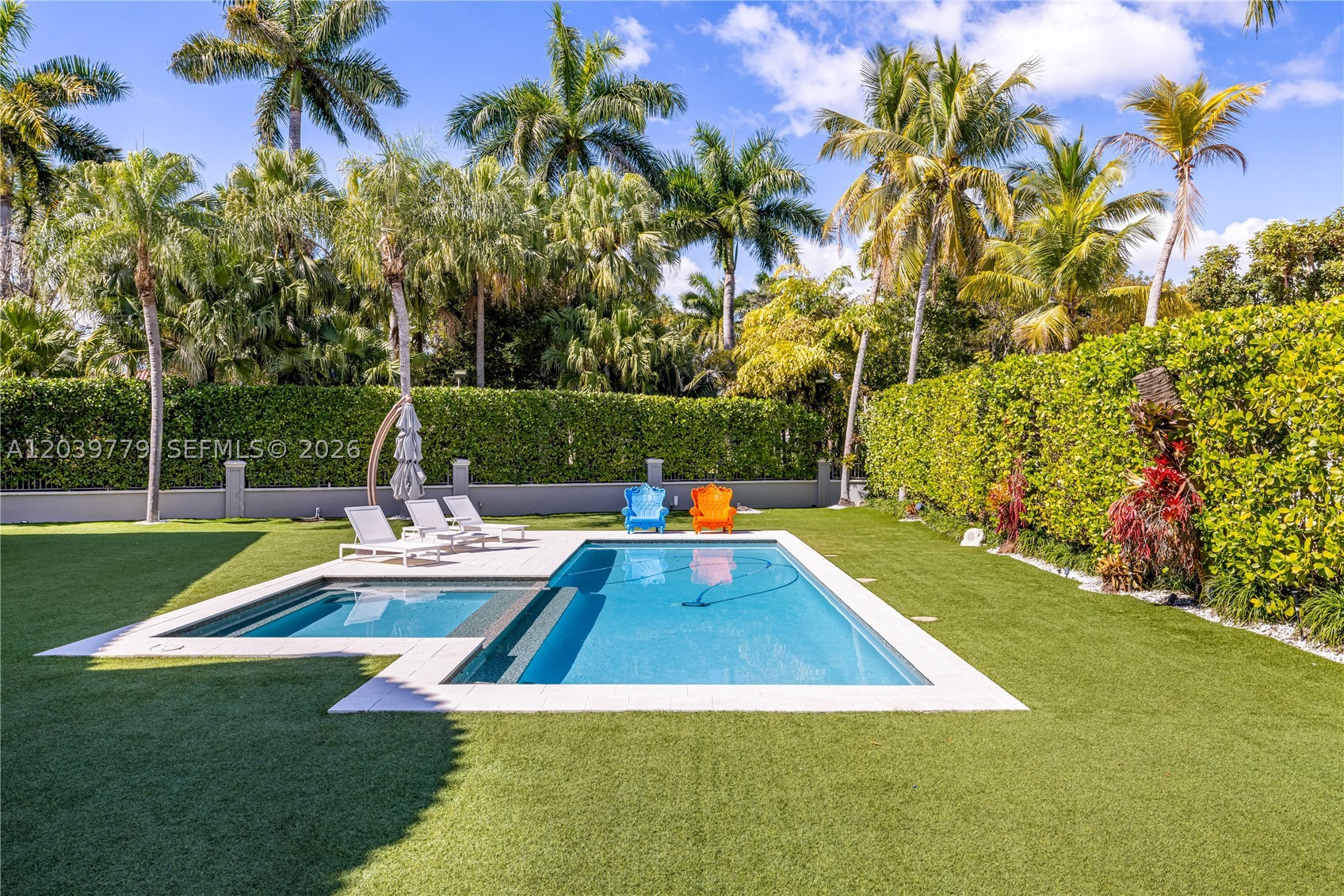 165 Paloma Dr, Coral Gables FL 33143