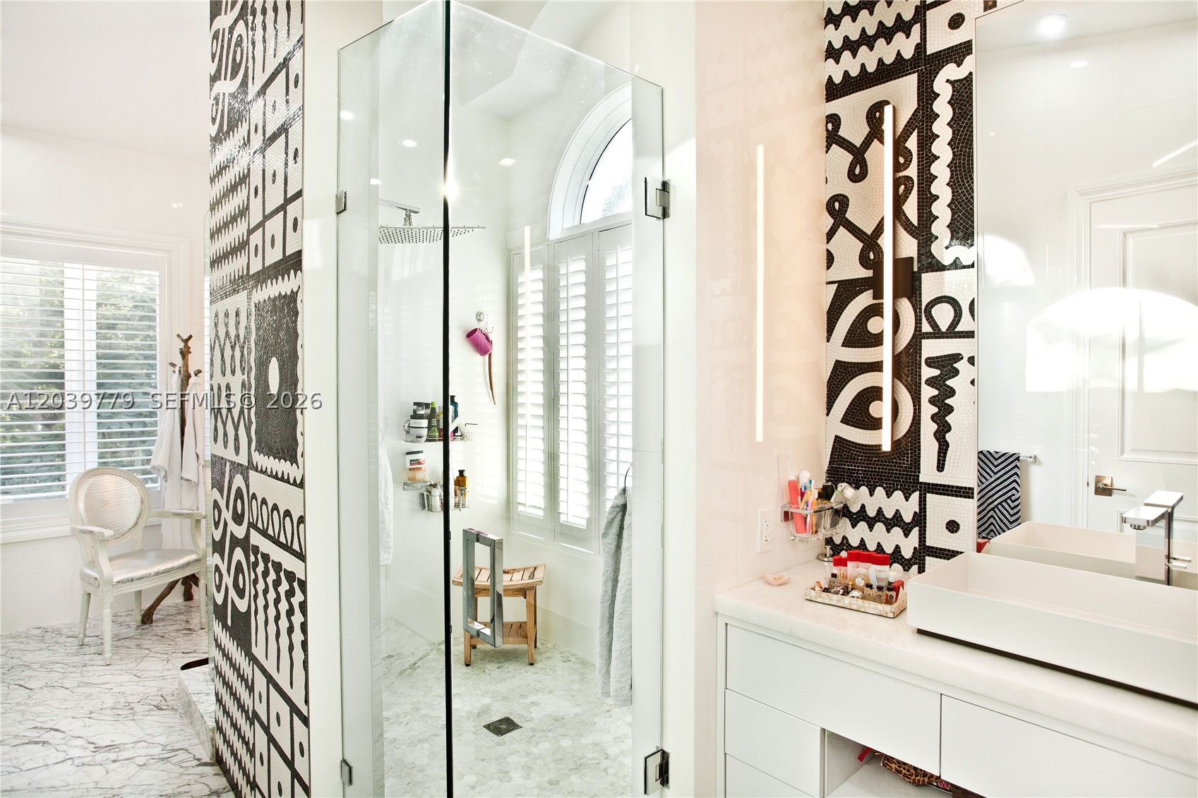 165 Paloma Dr, Coral Gables FL 33143