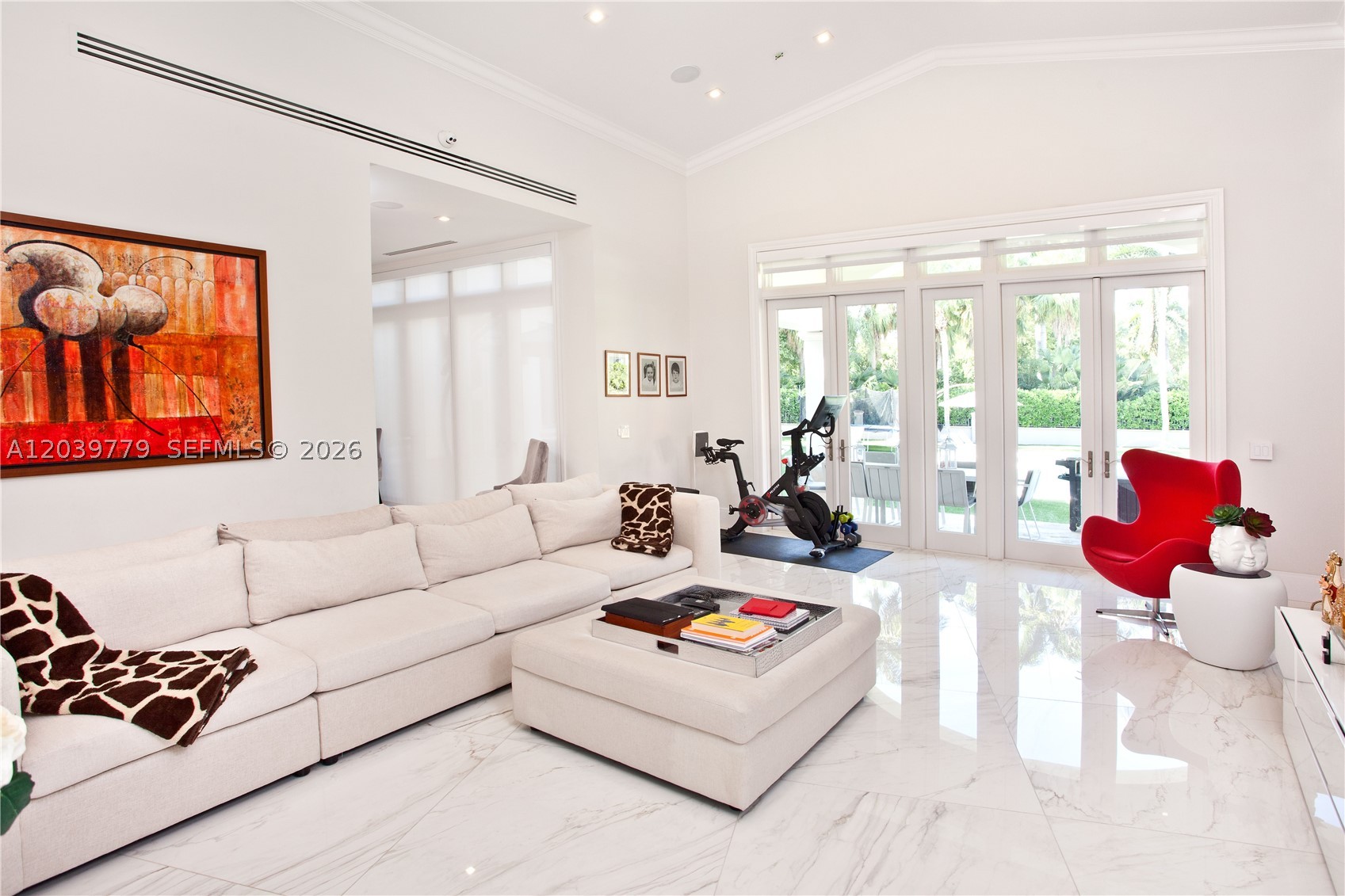 165 Paloma Dr, Coral Gables FL 33143