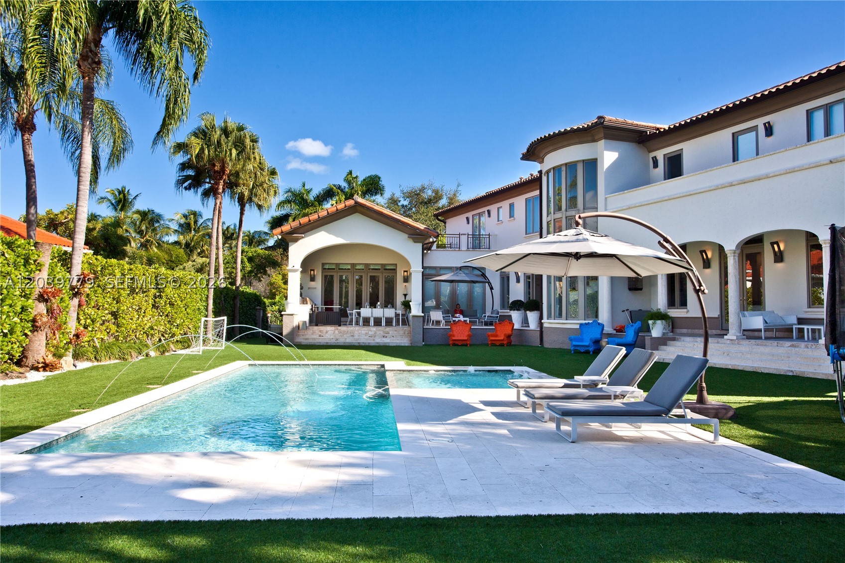 165 Paloma Dr, Coral Gables FL 33143