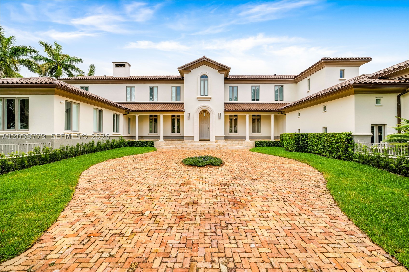 165 Paloma Dr, Coral Gables FL 33143
