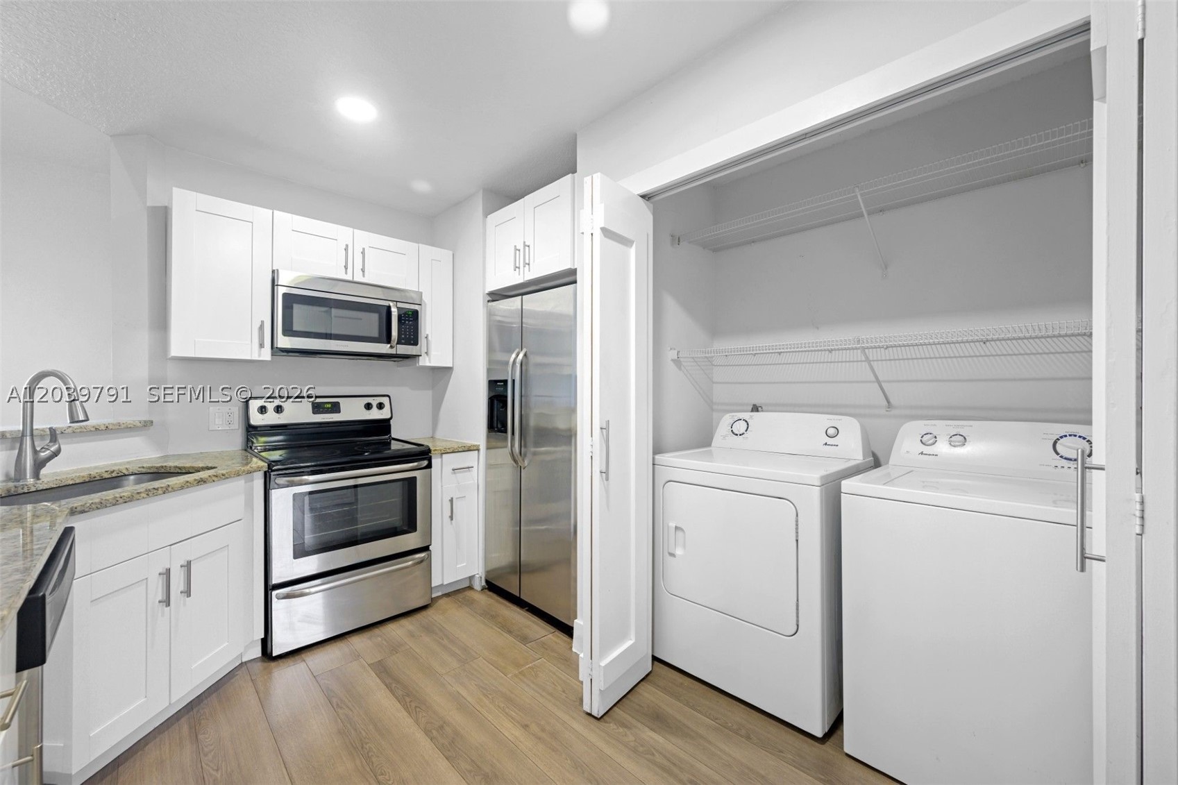 3449 NW 44th St #108, Oakland Park FL 33309