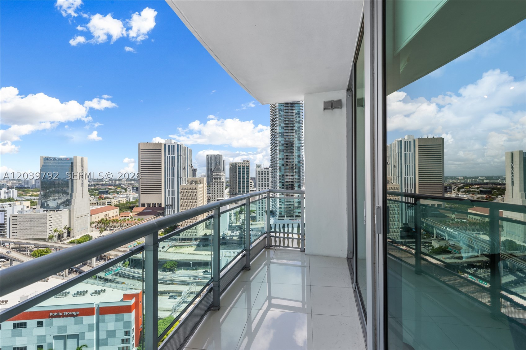 350 S Miami Ave #2815, Miami FL 33130
