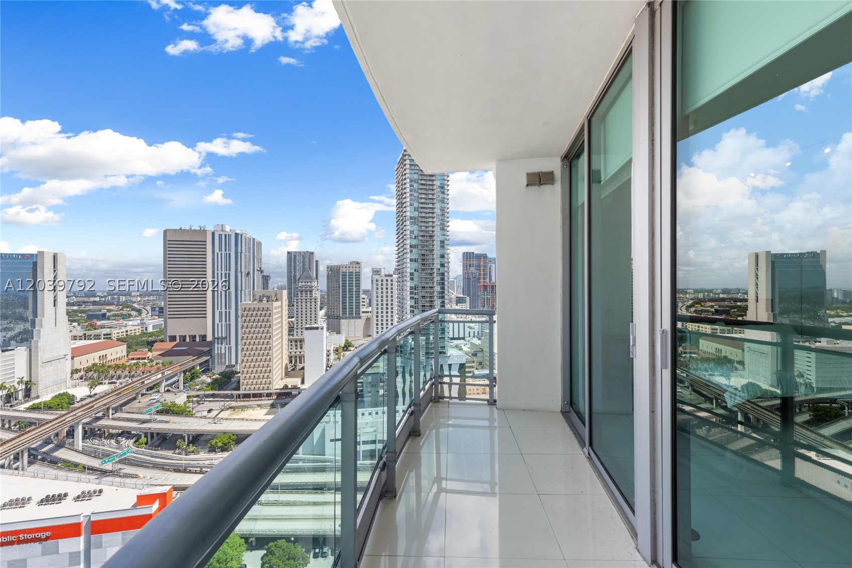 350 S Miami Ave #2815, Miami FL 33130