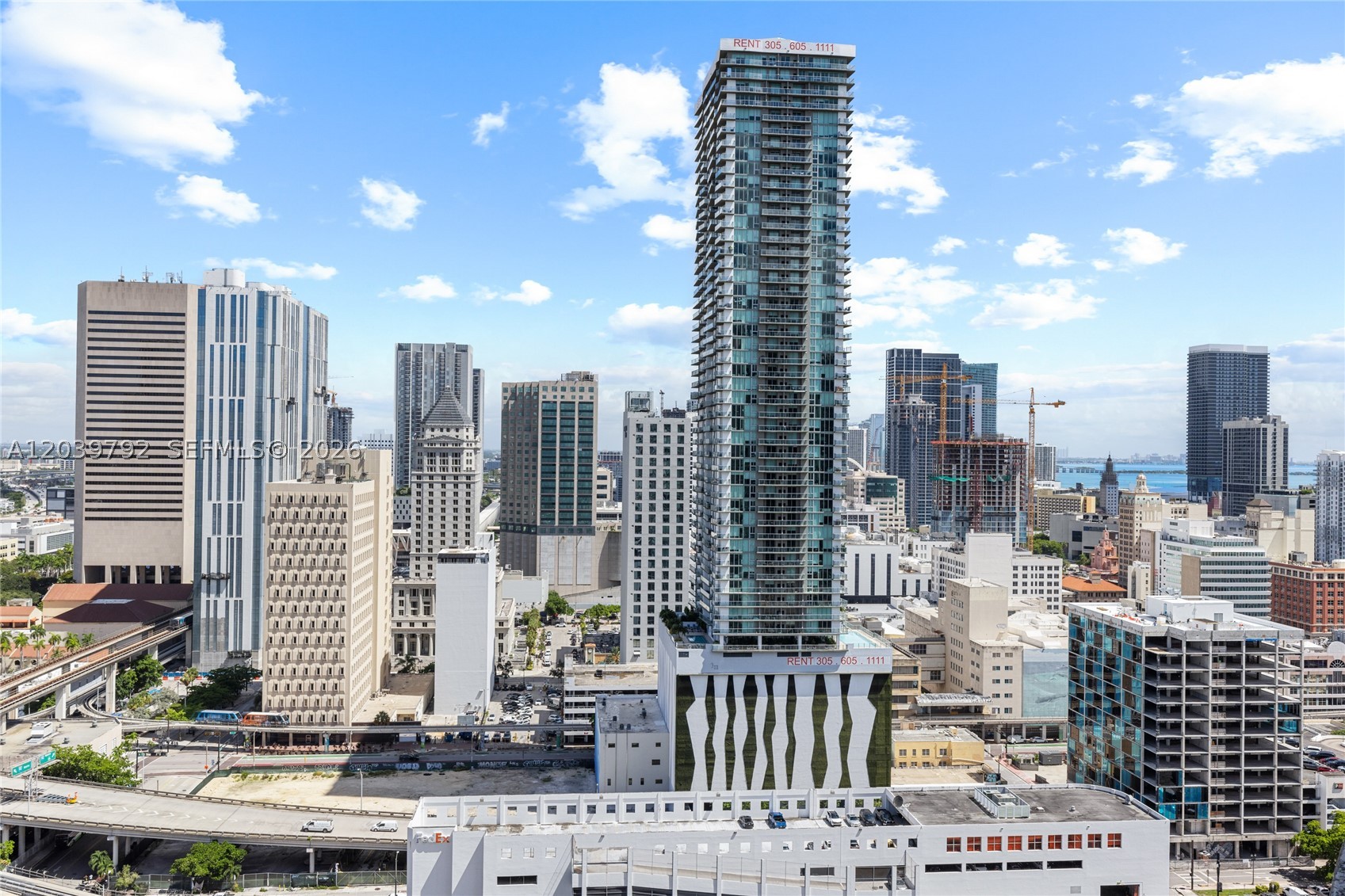 350 S Miami Ave #2815, Miami FL 33130