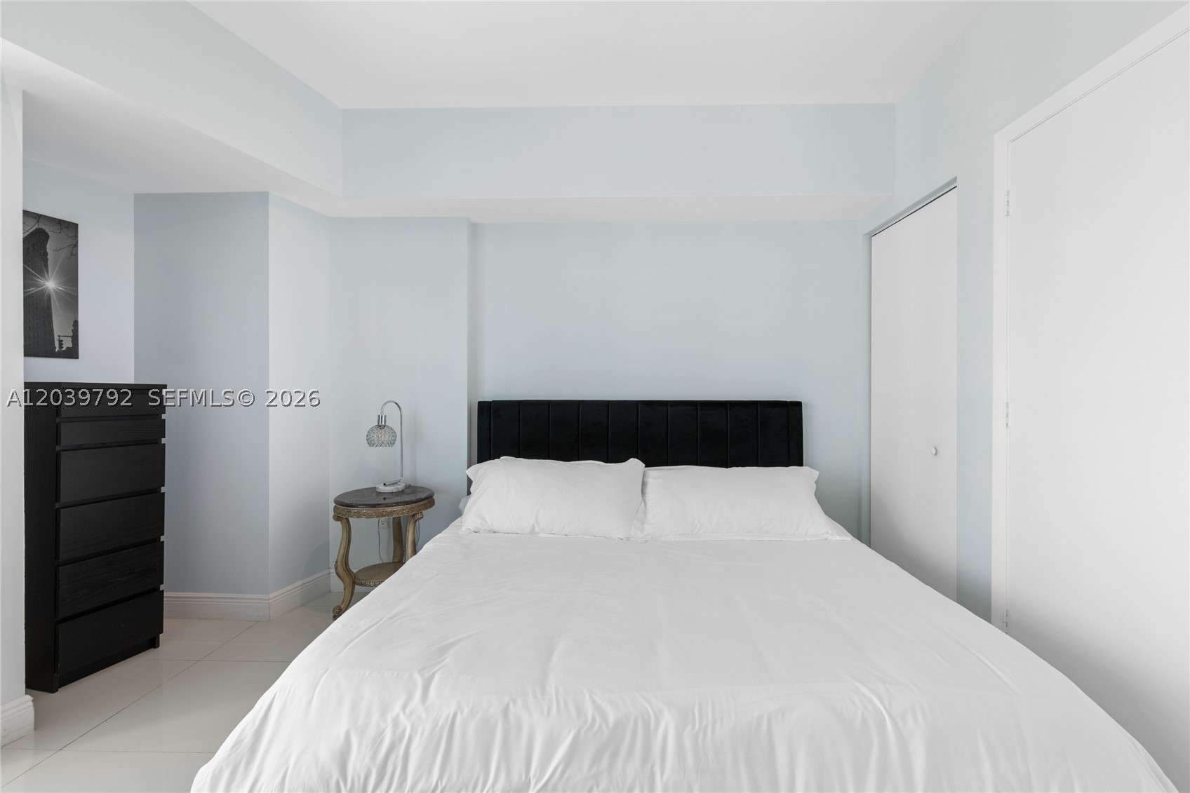 350 S Miami Ave #2815, Miami FL 33130