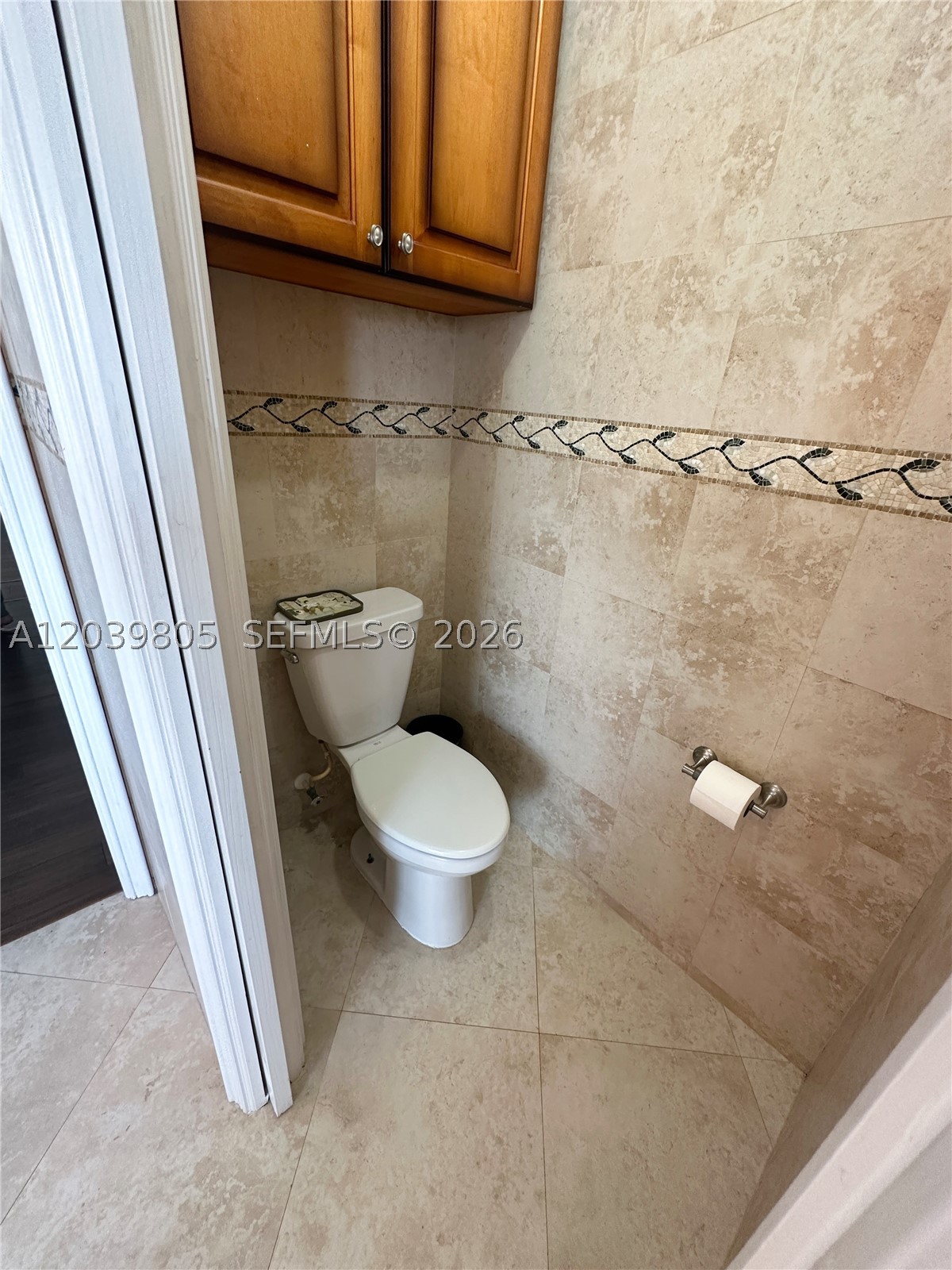 2105 NE 38th Rd, Homestead FL 33033
