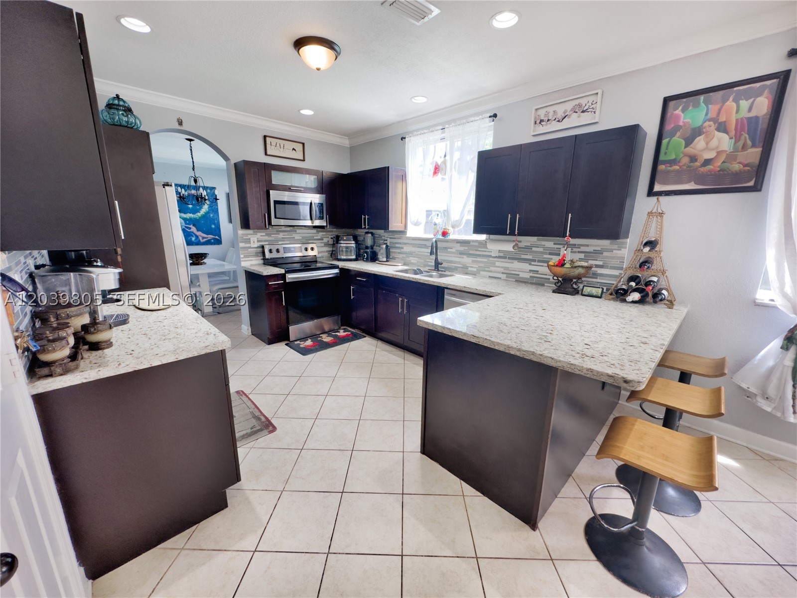2105 NE 38th Rd, Homestead FL 33033