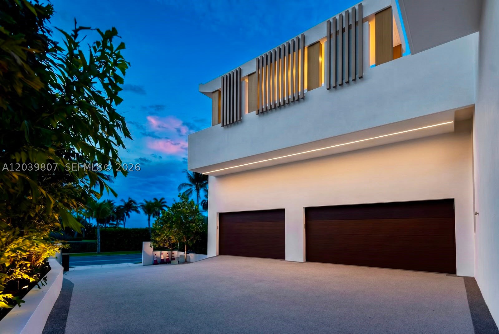 6315 S Flagler Dr, West Palm Beach FL 33405