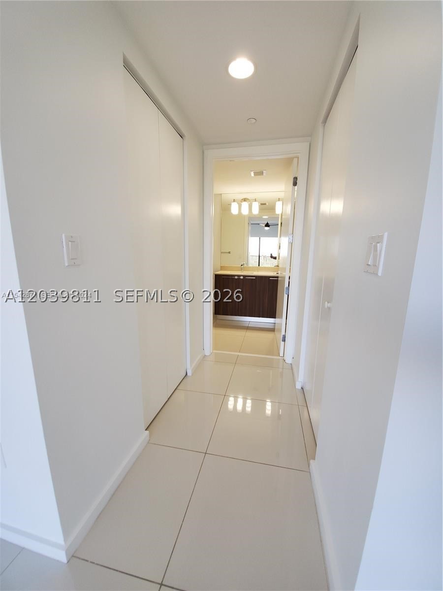 5252 NW 85th Ave #1504, Doral FL 33166