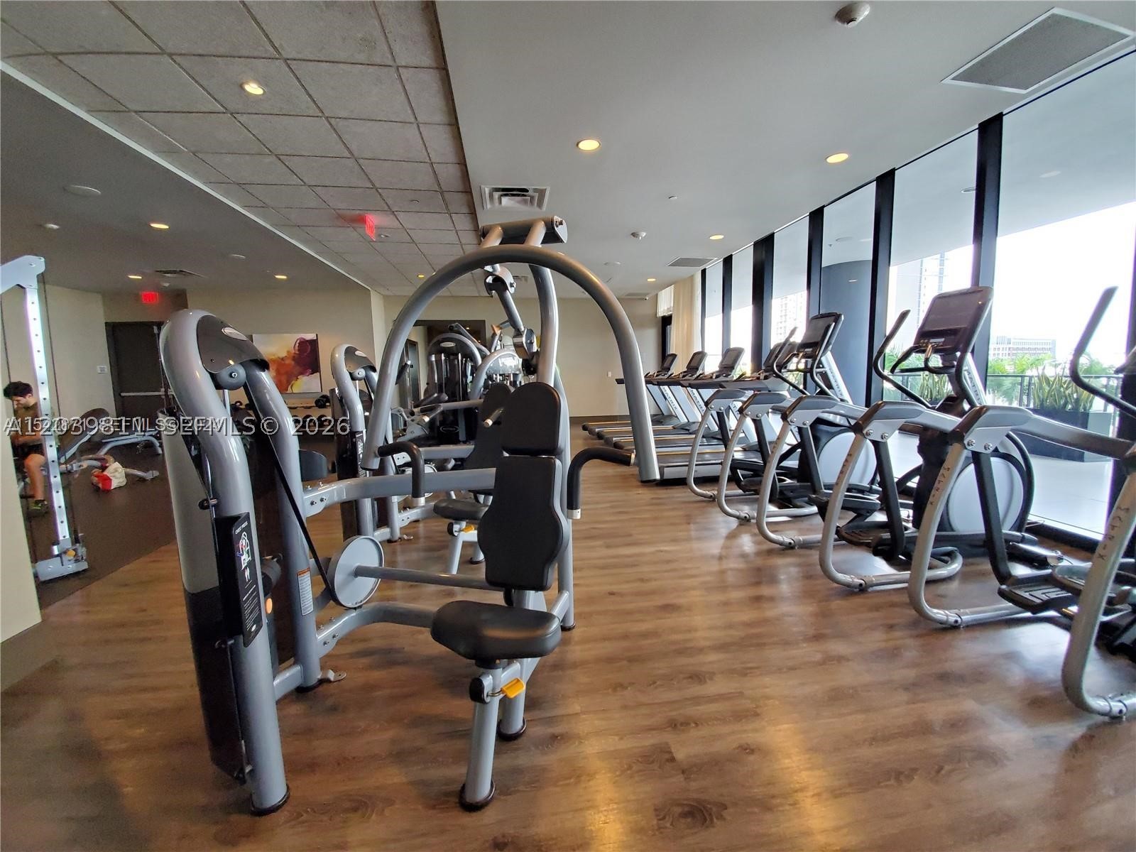 5252 NW 85th Ave #1504, Doral FL 33166