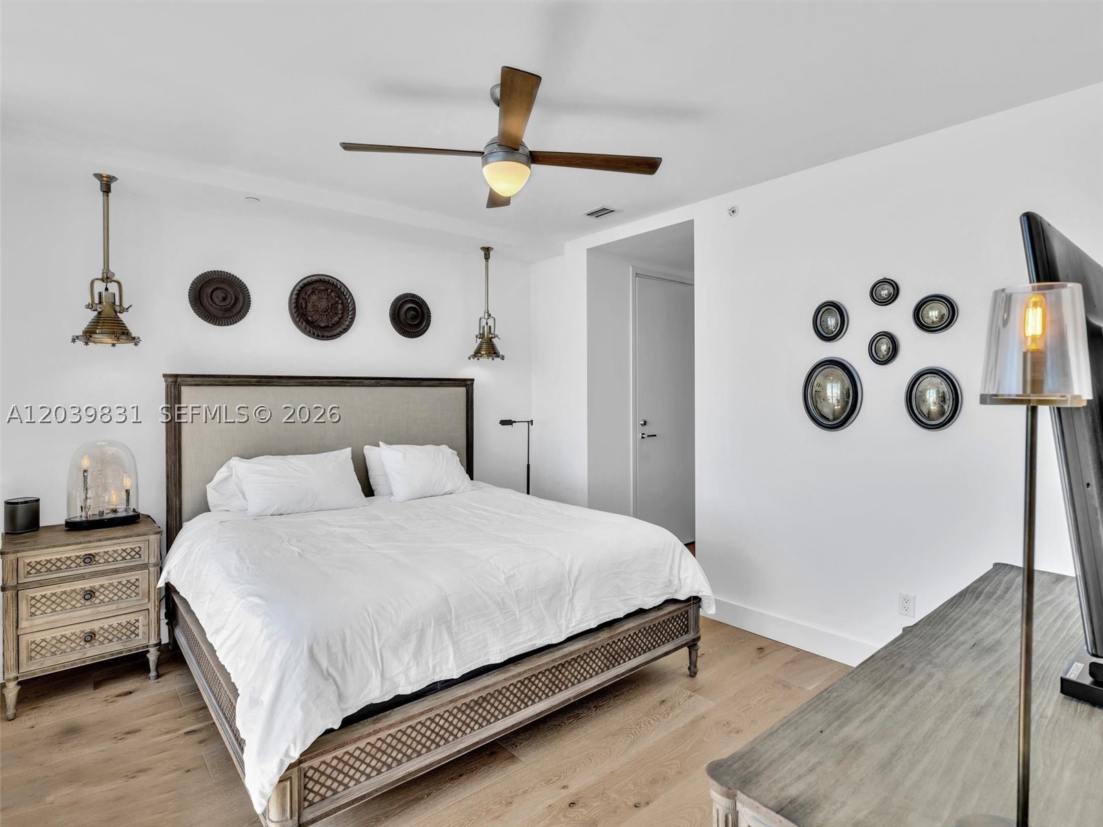 1300 E Brickell Bay Dr #4202, Miami FL 33131