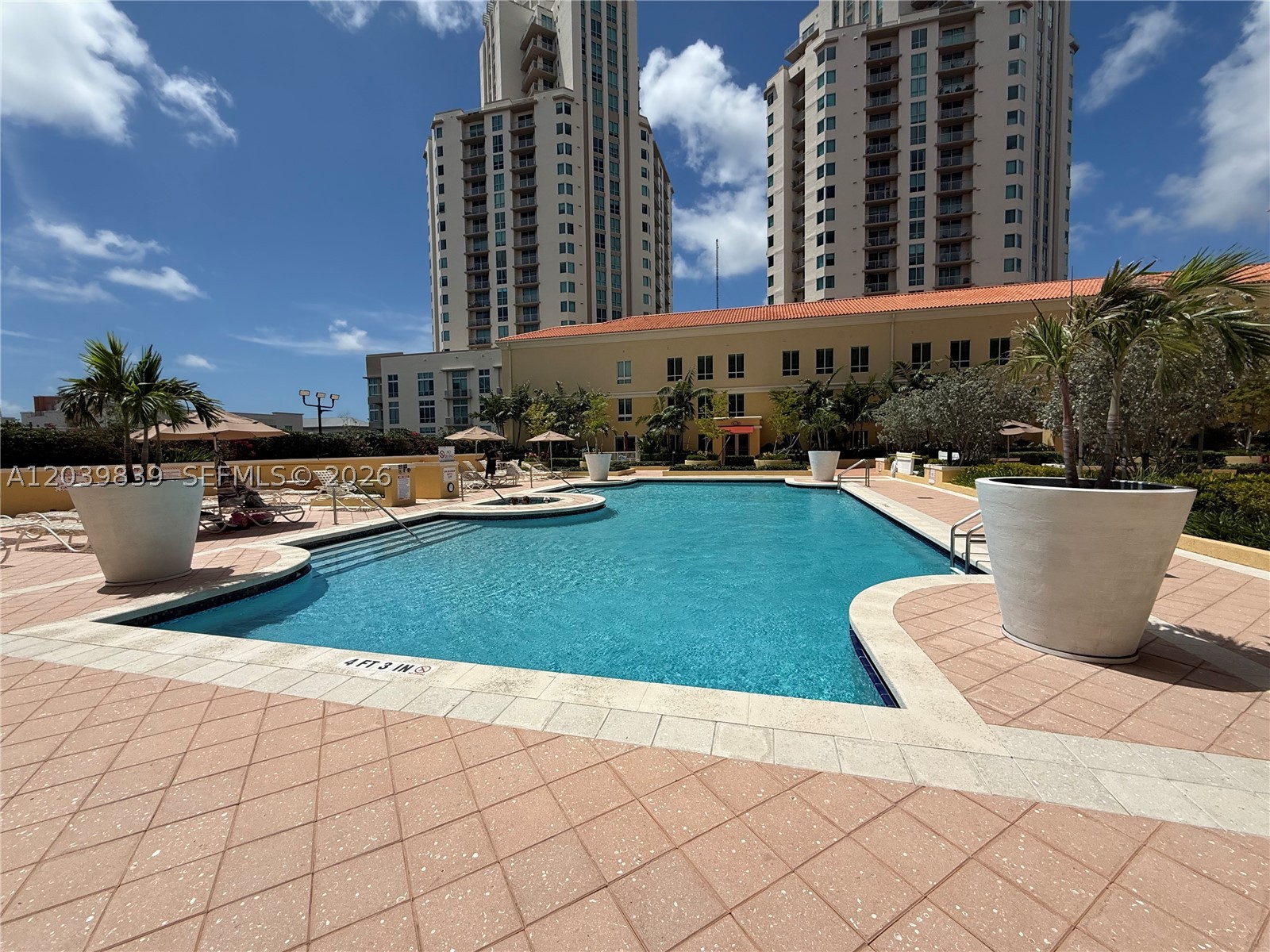 7350 SW 89th St #1602S, Miami FL 33156