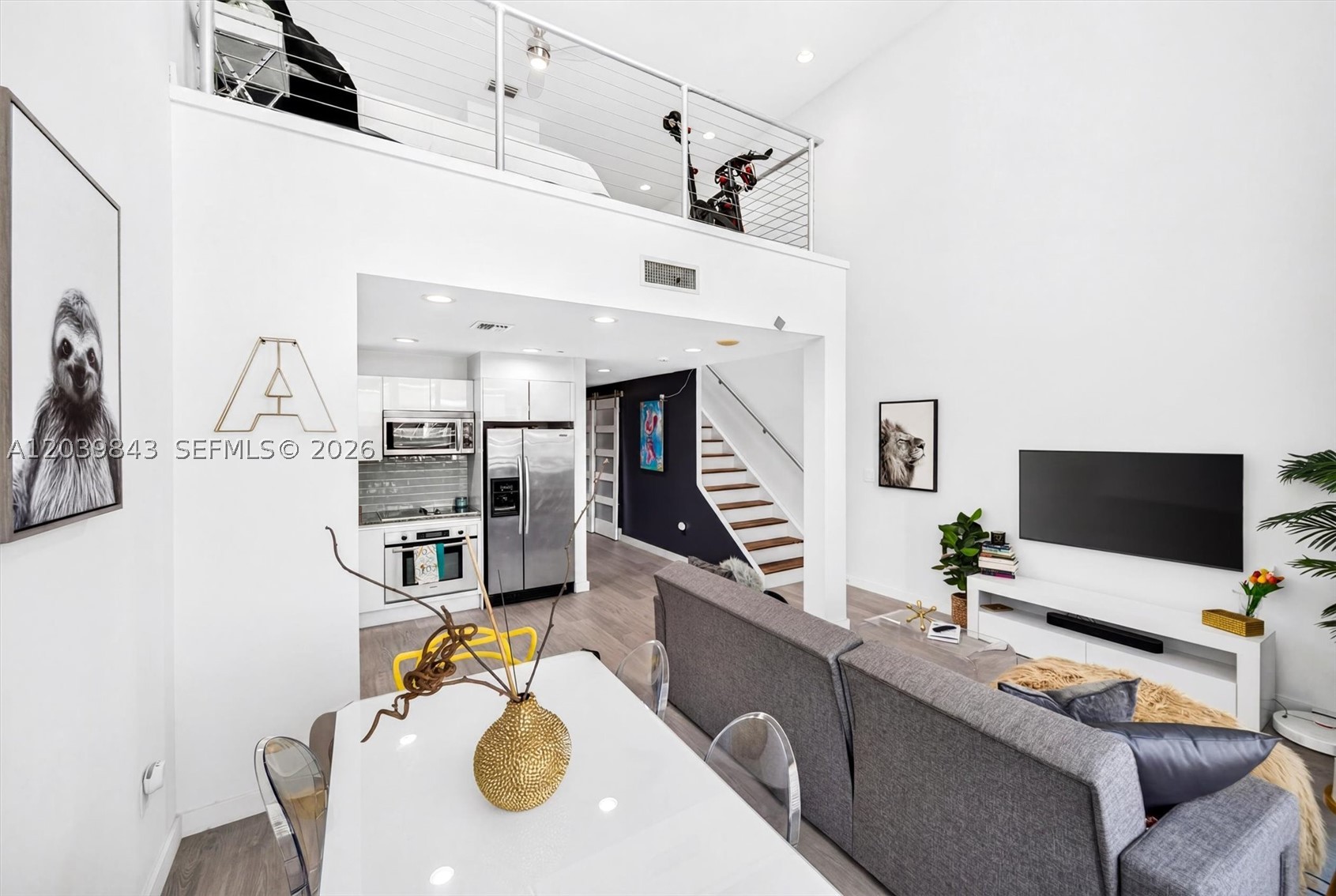 1050 Brickell Ave #420, Miami FL 33131