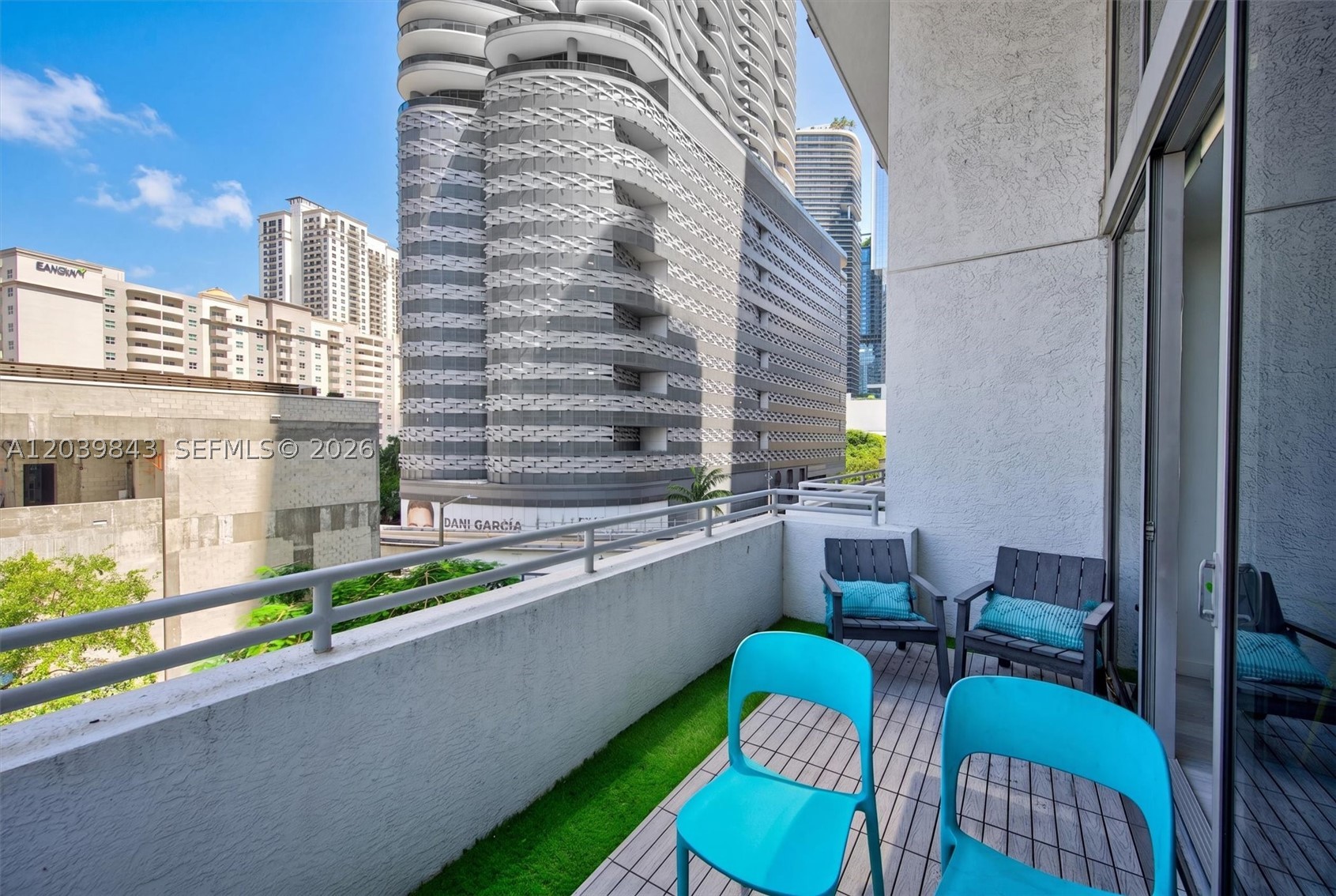 1050 Brickell Ave #420, Miami FL 33131
