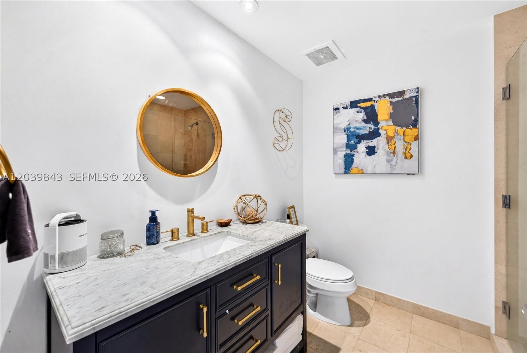 1050 Brickell Ave #420, Miami FL 33131
