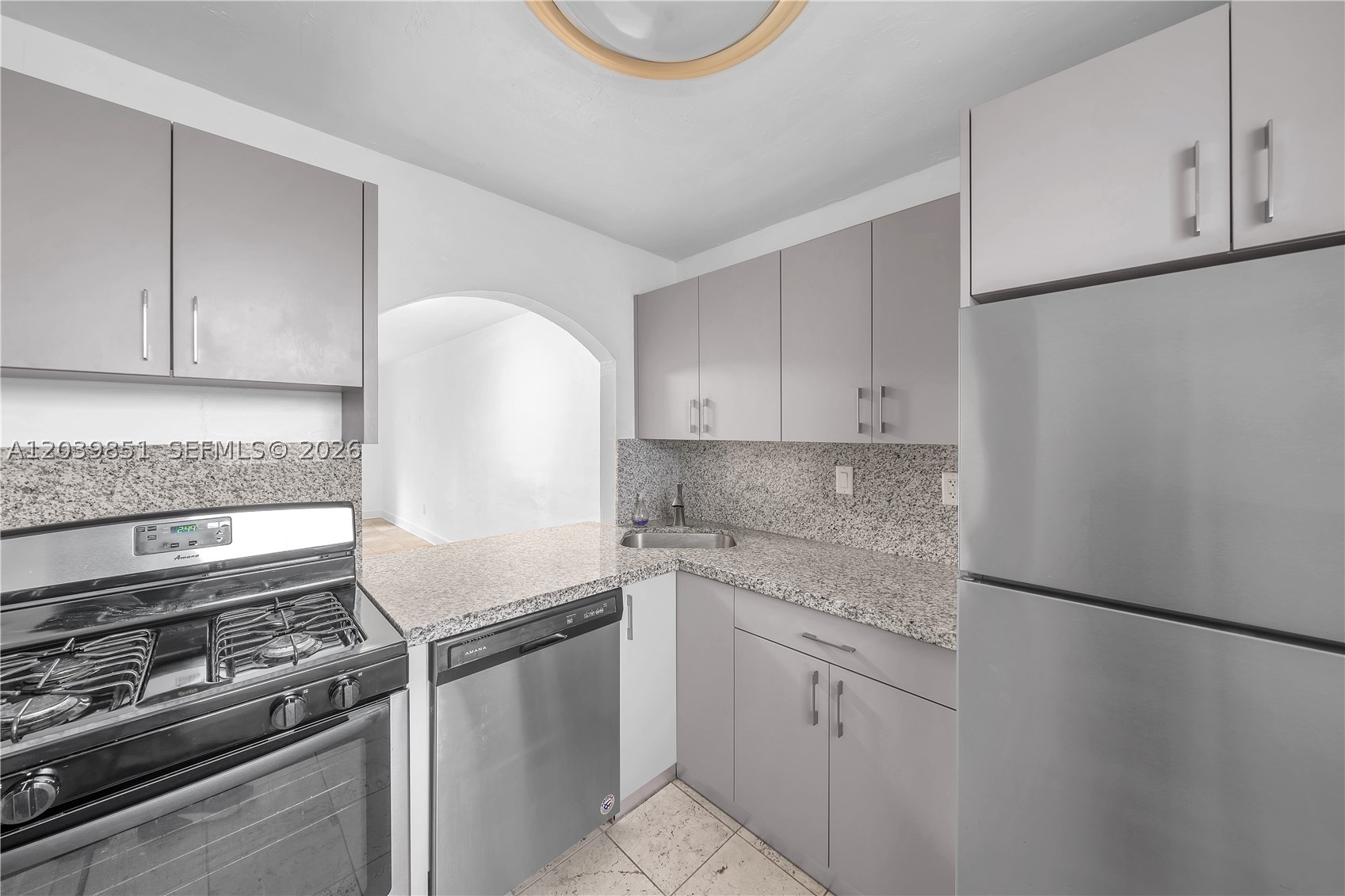 8650 SW 67th Ave #1010, Pinecrest FL 33156