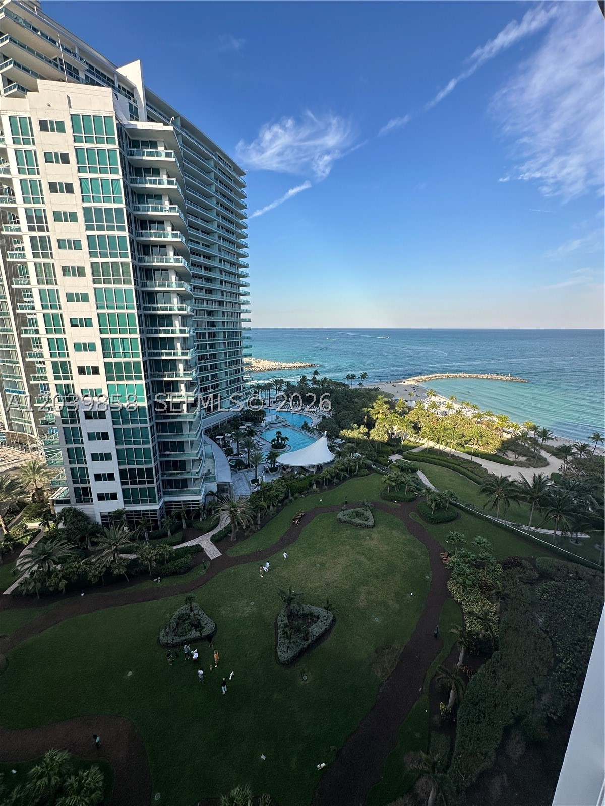 Bal Harbour FL 33180 - A12039858