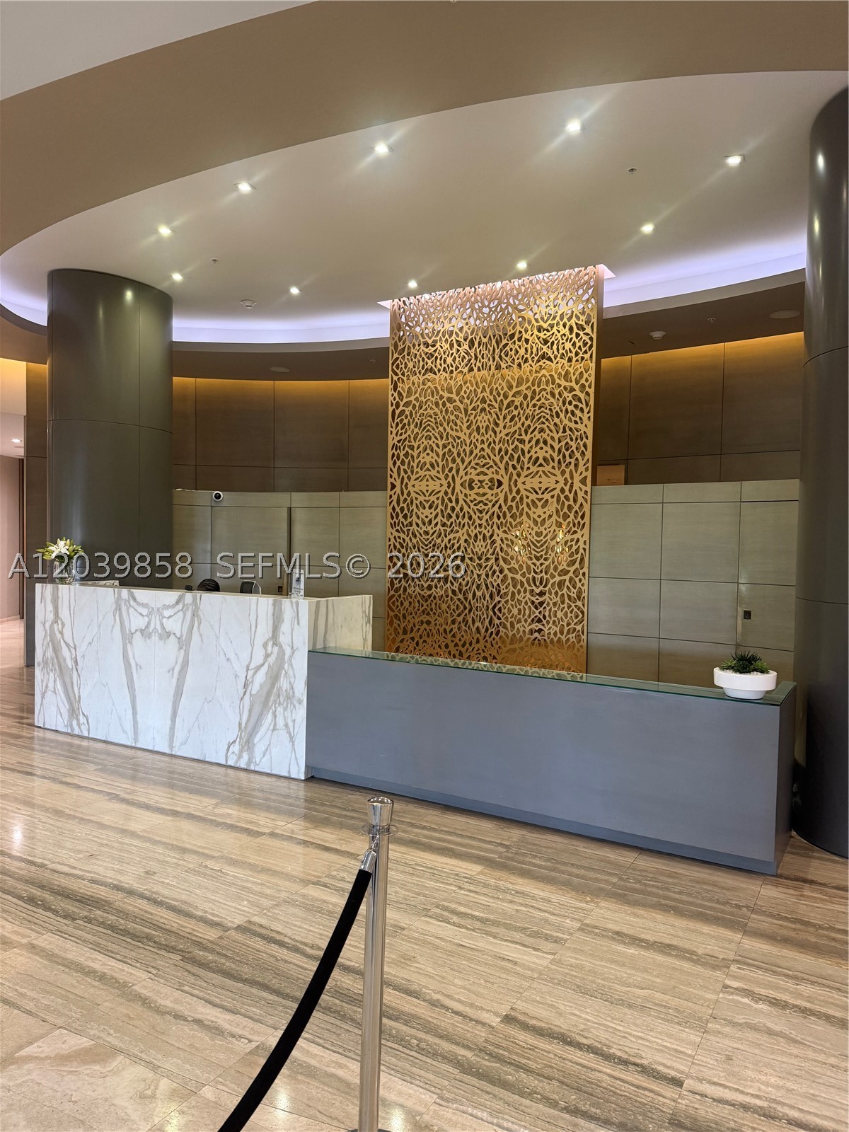 Bal Harbour FL 33180 - A12039858