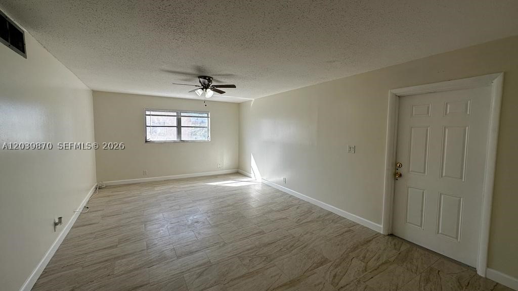 7480 SW 10th St #202A, North Lauderdale FL 33068