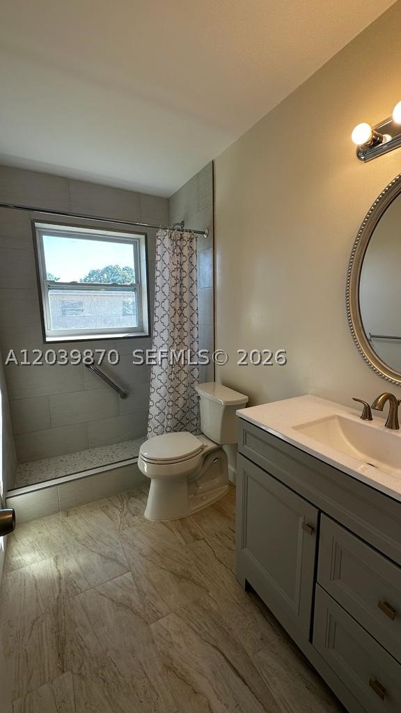 7480 SW 10th St #202A, North Lauderdale FL 33068