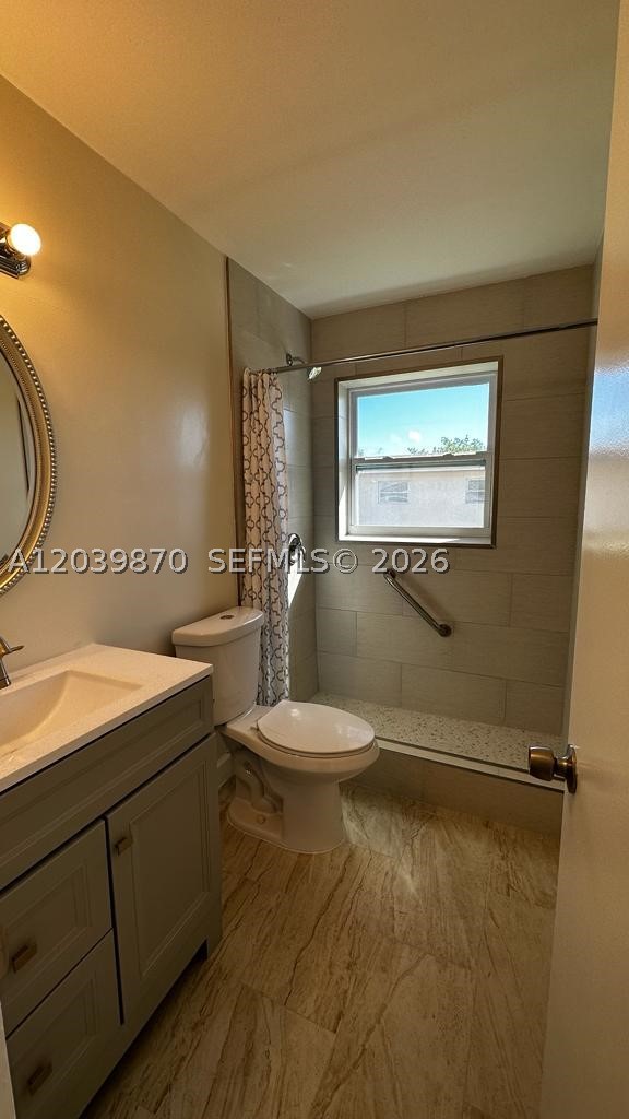 7480 SW 10th St #202A, North Lauderdale FL 33068