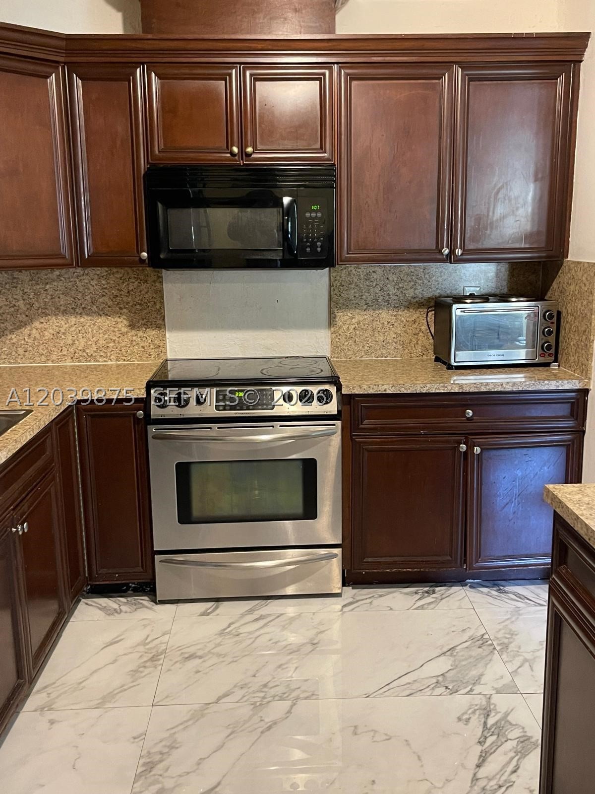 2230 NW 32nd Ter, Lauderdale Lakes FL 33311
