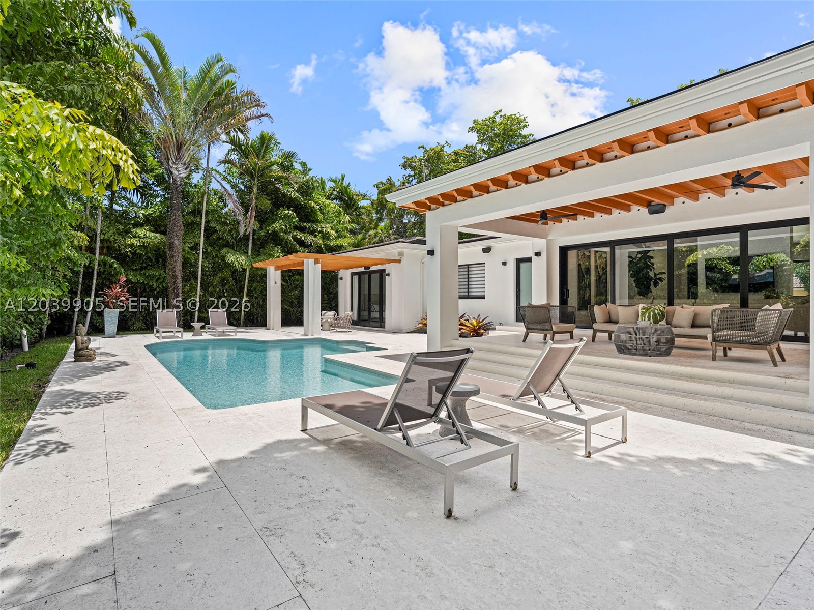 511 Perugia Ave, Coral Gables FL 33146